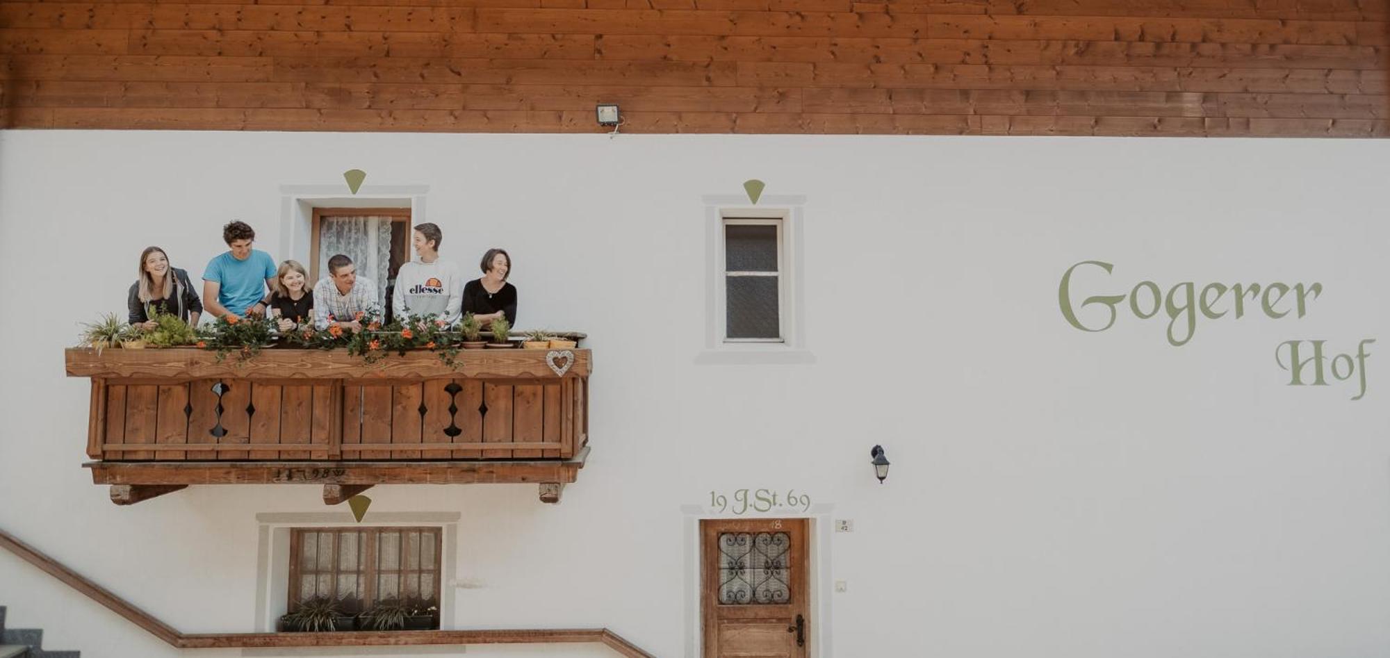 Gogererhof App Maria Apartment Racines Bagian luar foto